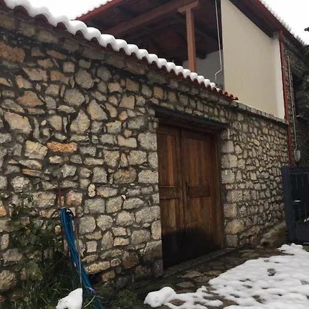 το πάλαι ποτέ Feriehus Polydrossos